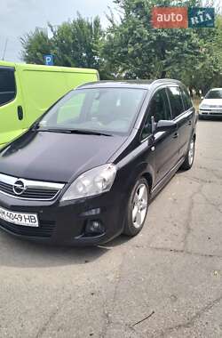 Минивэн Opel Zafira 2008 в Черкассах