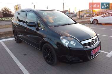 Opel Zafira 2012