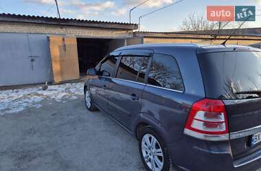 Минивэн Opel Zafira 2010 в Дунаевцах