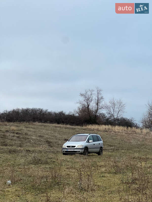 Минивэн Opel Zafira 2001 в Синельниково фото 2 Минивэн Opel Zafira 2001 в Синельниково