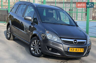 Минивэн Opel Zafira 2011 в Львове