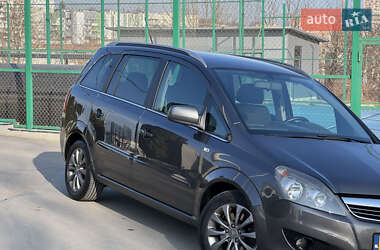 Минивэн Opel Zafira 2011 в Львове