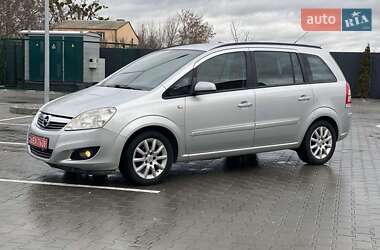 Минивэн Opel Zafira 2009 в Виннице
