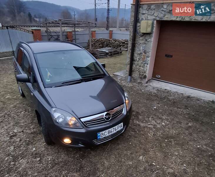 Мінівен Opel Zafira 2012 в Старому Самборі