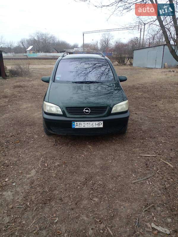 Opel Zafira 2001