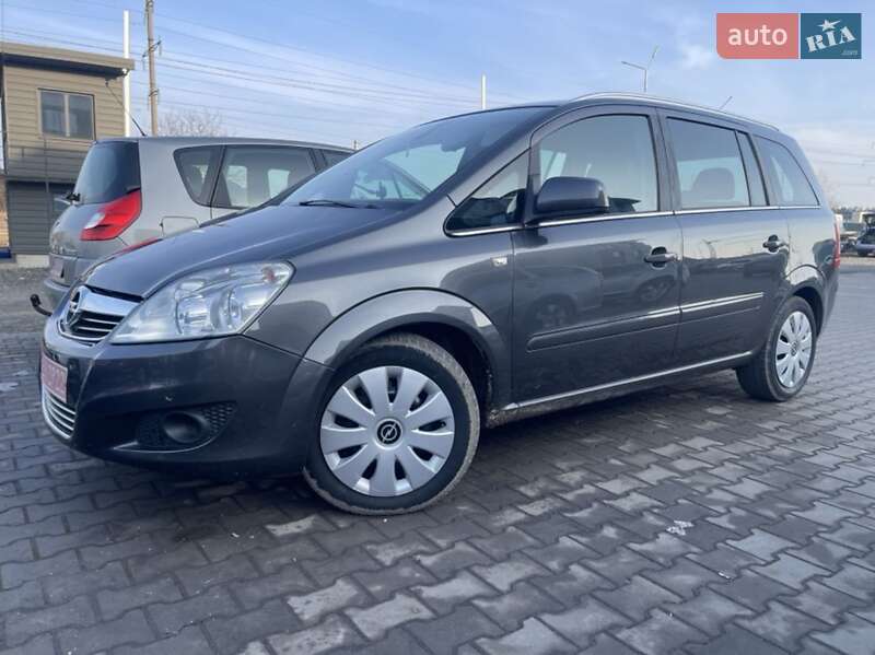 Мінівен Opel Zafira 2009 в Луцьку