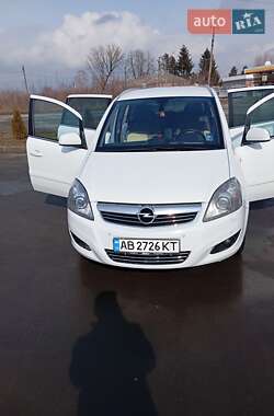 Минивэн Opel Zafira 2009 в Хмельнике