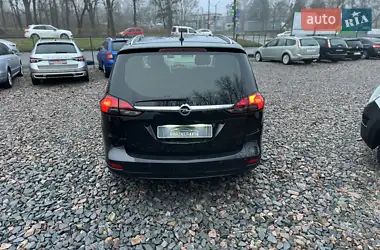 Opel Zafira 2012