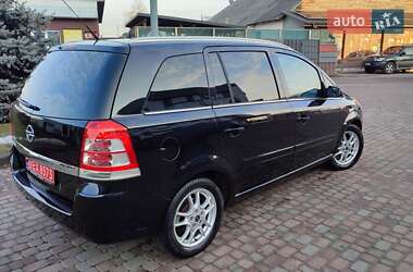 Мінівен Opel Zafira 2009 в Сарнах