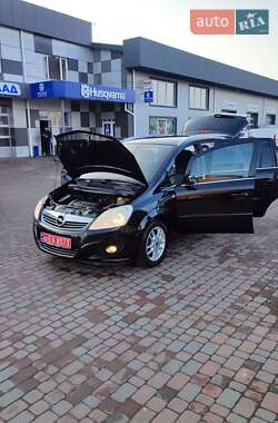 Мінівен Opel Zafira 2009 в Сарнах