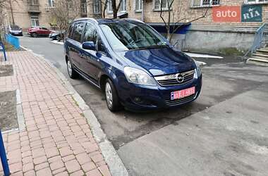 Мінівен Opel Zafira 2011 в Києві