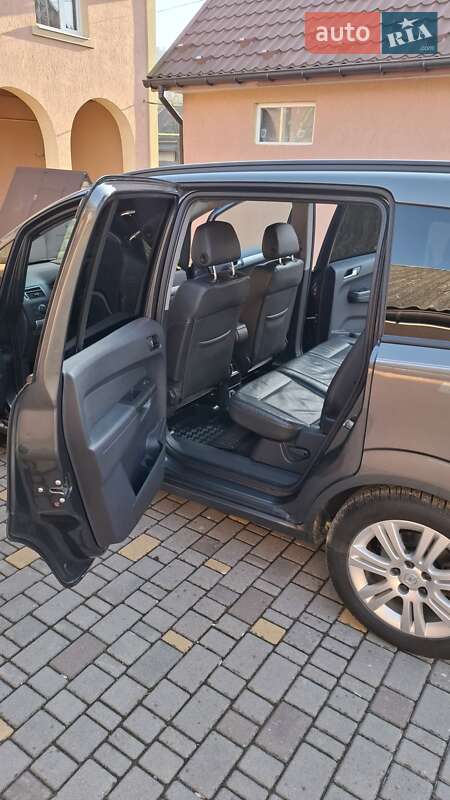 Мінівен Opel Zafira 2012 в Старому Самборі