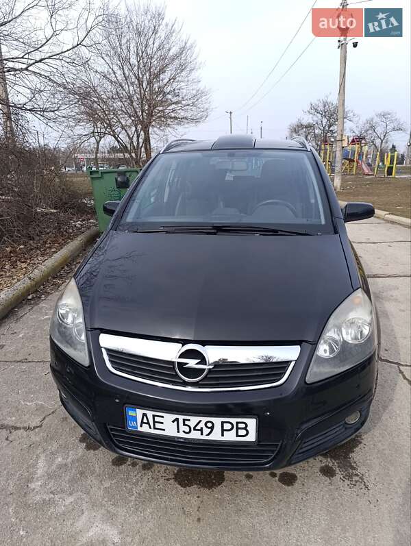 Opel Zafira 2005 Opel Zafira 2005