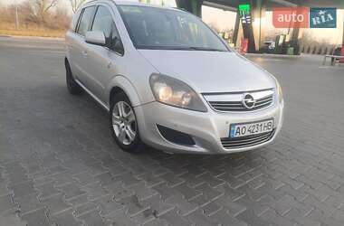 Мінівен Opel Zafira 2010 в Стрию