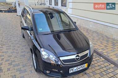 Минивэн Opel Zafira 2006 в Могилев-Подольске