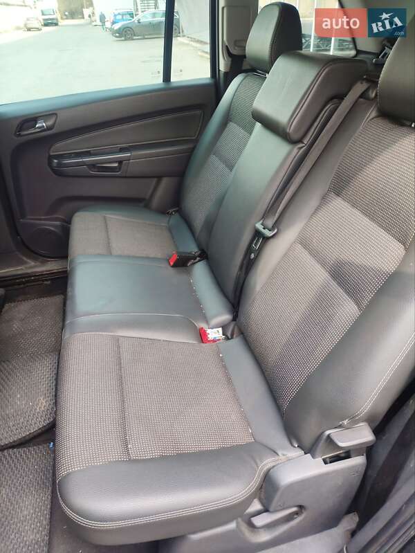 Минивэн Opel Zafira 2008 в Одессе