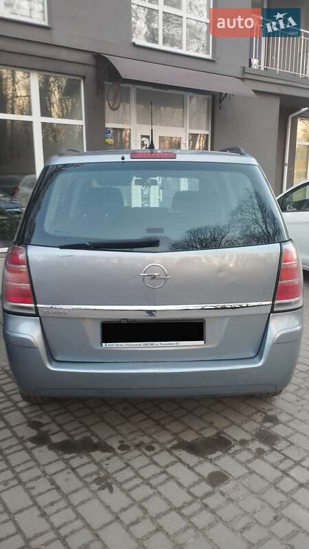 Мінівен Opel Zafira 2007 в Дублянах