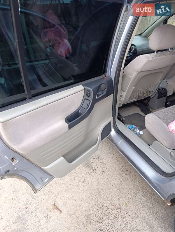 Мінівен Opel Zafira 2001 в Тернополі