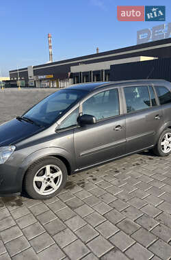 Мінівен Opel Zafira 2009 в Черкасах