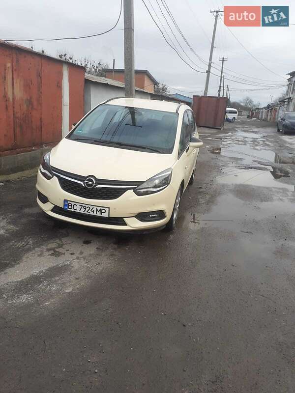 Мінівен Opel Zafira 2017 в Львові