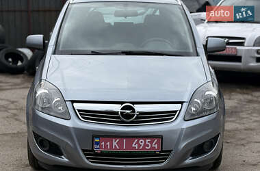 Минивэн Opel Zafira 2010 в Виннице