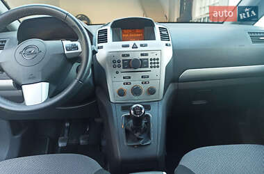 Минивэн Opel Zafira 2009 в Одессе