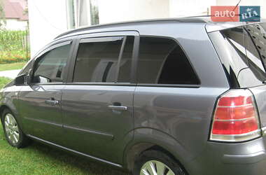 Минивэн Opel Zafira 2006 в 