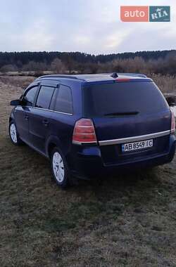 Мінівен Opel Zafira 2006 в Калинівці