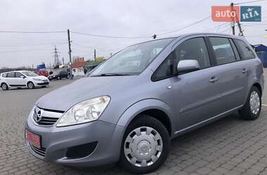 Мінівен Opel Zafira 2009 в Чернівцях