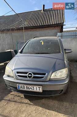 Мінівен Opel Zafira 2004 в Гайсину