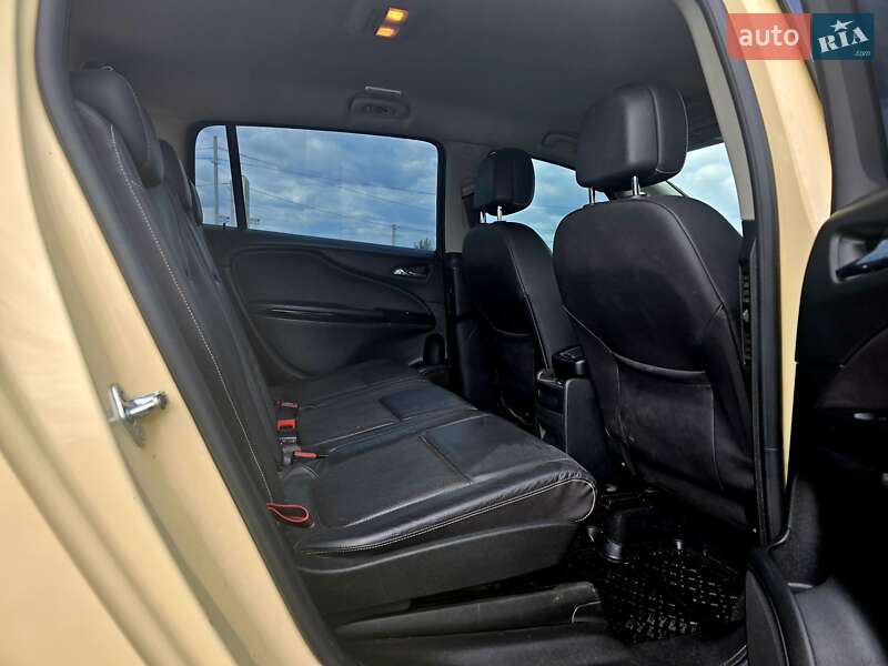 Мінівен Opel Zafira 2016 в Новомосковську фото 21 Мінівен Opel Zafira 2016 в Новомосковську