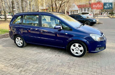 Минивэн Opel Zafira 2006 в 