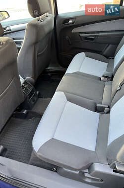 Минивэн Opel Zafira 2006 в 