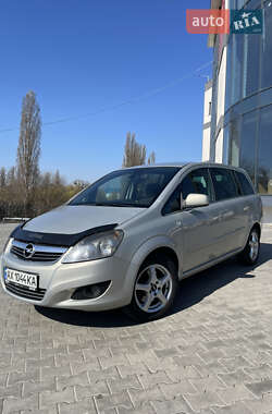 Opel Zafira 2011 Opel Zafira 2011