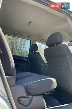 Минивэн Opel Zafira 2011 в 