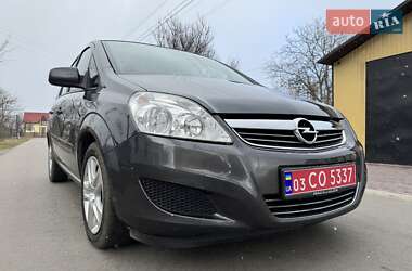 Мінівен Opel Zafira 2010 в Луцьку