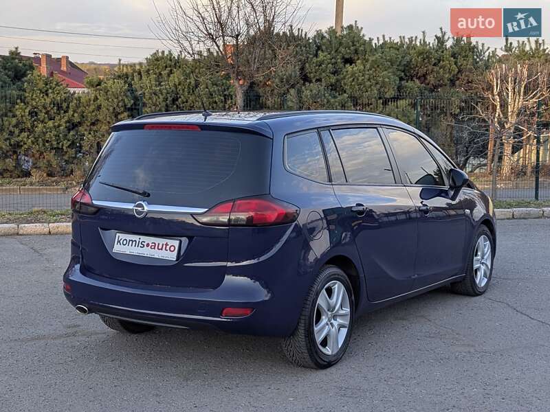 Мікровен Opel Zafira 2015 в Хмельницькому