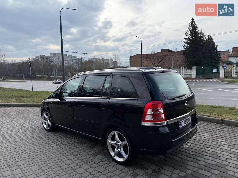 Мінівен Opel Zafira 2009 в Львові