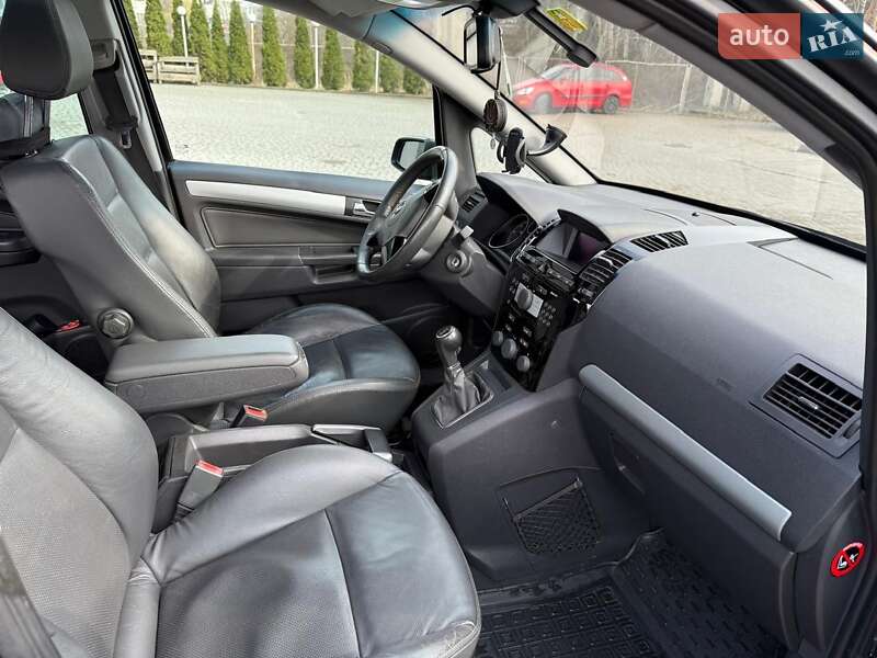 Мінівен Opel Zafira 2009 в Львові