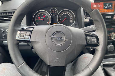 Мінівен Opel Zafira 2012 в 