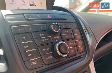 Мінівен Opel Zafira 2016 в 
