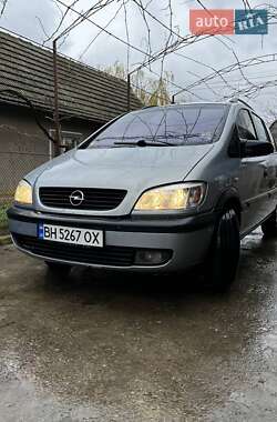Минивэн Opel Zafira 2001 в 