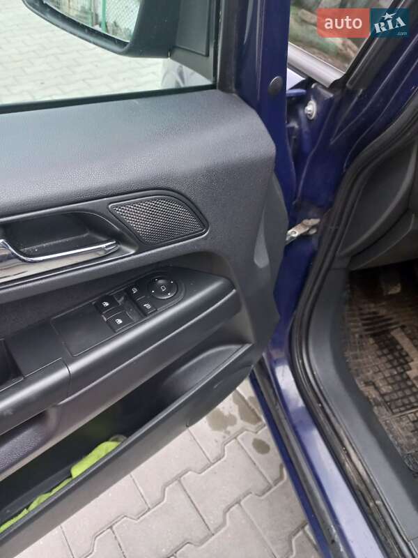 Мінівен Opel Zafira 2010 в Бару