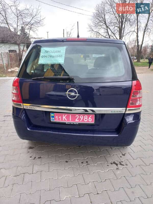 Мінівен Opel Zafira 2010 в Бару