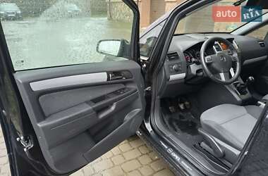 Мінівен Opel Zafira 2006 в Надвірній