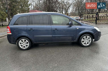 Мінівен Opel Zafira 2011 в 