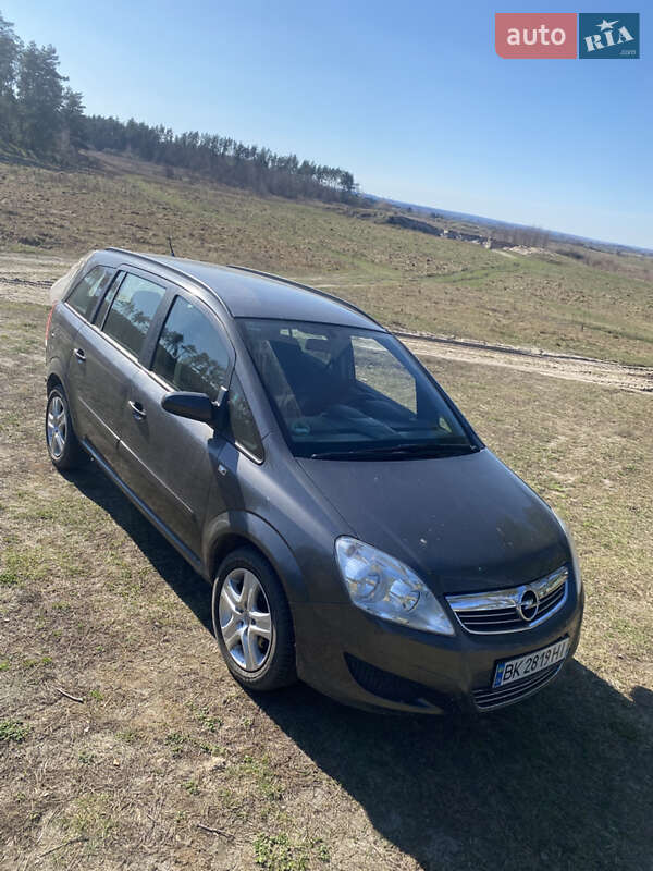 Opel Zafira 2009