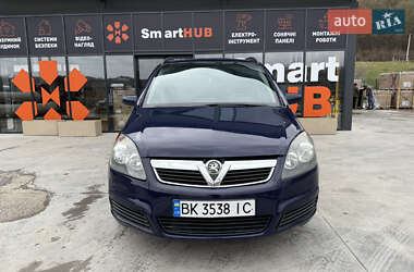 Минивэн Opel Zafira 2005 в 
