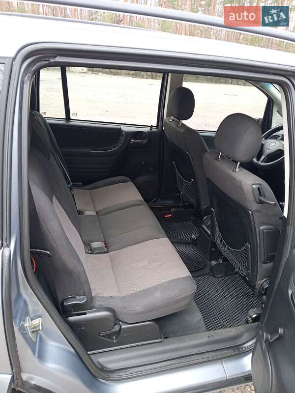 Мінівен Opel Zafira 2004 в Таращі