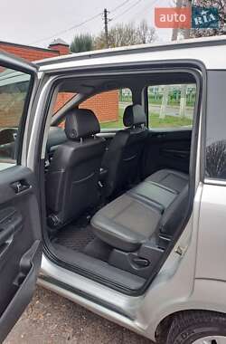 Минивэн Opel Zafira 2006 в 